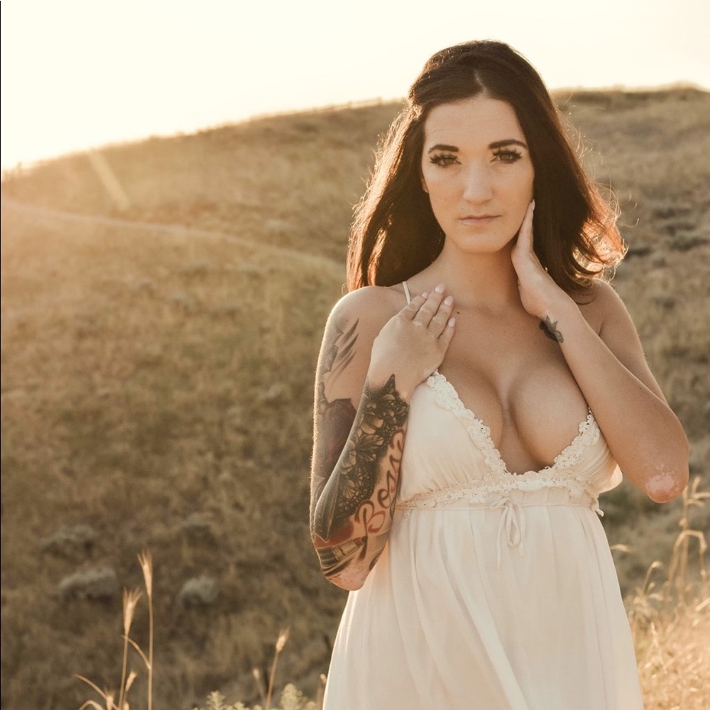 Meet your Posher, Marissa